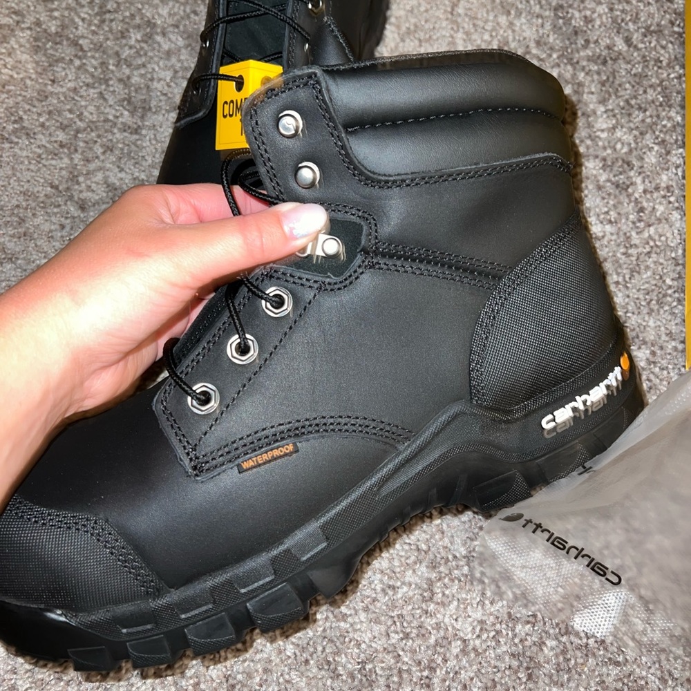 Mens Carhartt waterproof work boots.